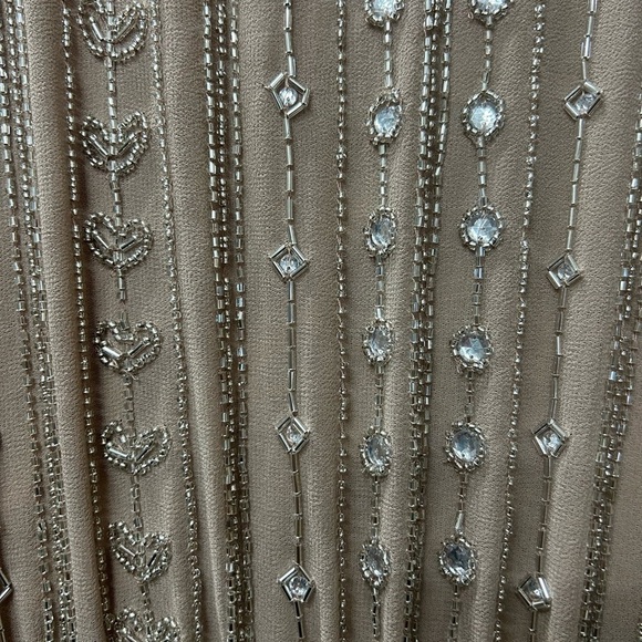 Mac Duggal  93649 NWT BEADED CAP SLEEVE COLUMN MIDI DRESS - Picture 6 of 12